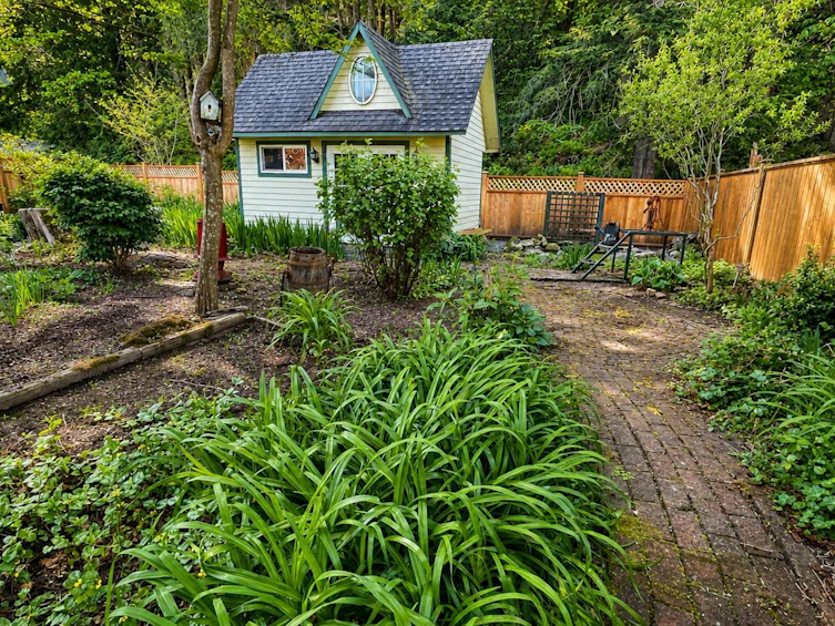 864 Hot Springs Road, Harrison Hot Springs, BC, V0M 1K0 - 40