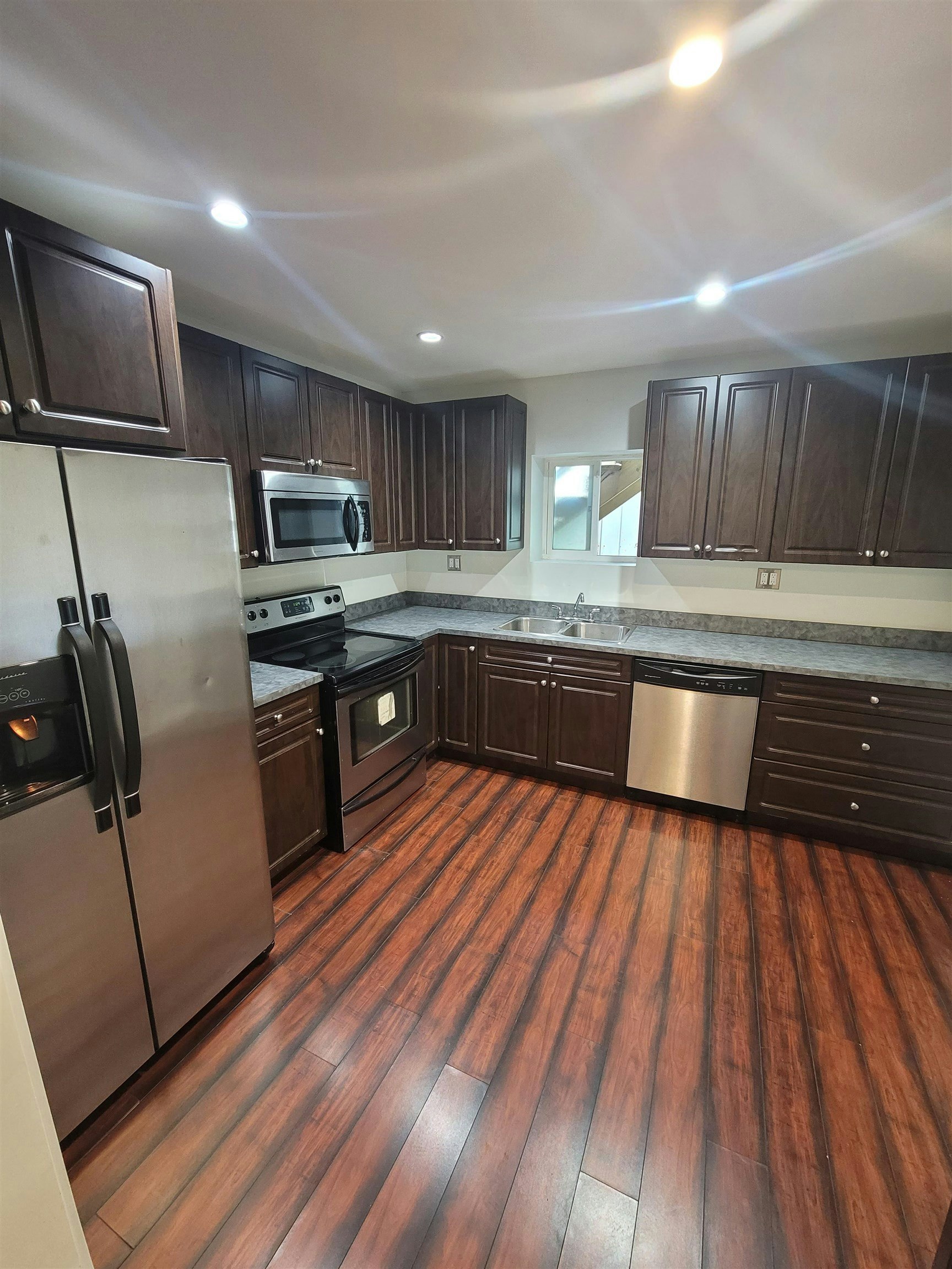 lower-4749 207a Street, Langley, BC, V3A 6W5 - 4