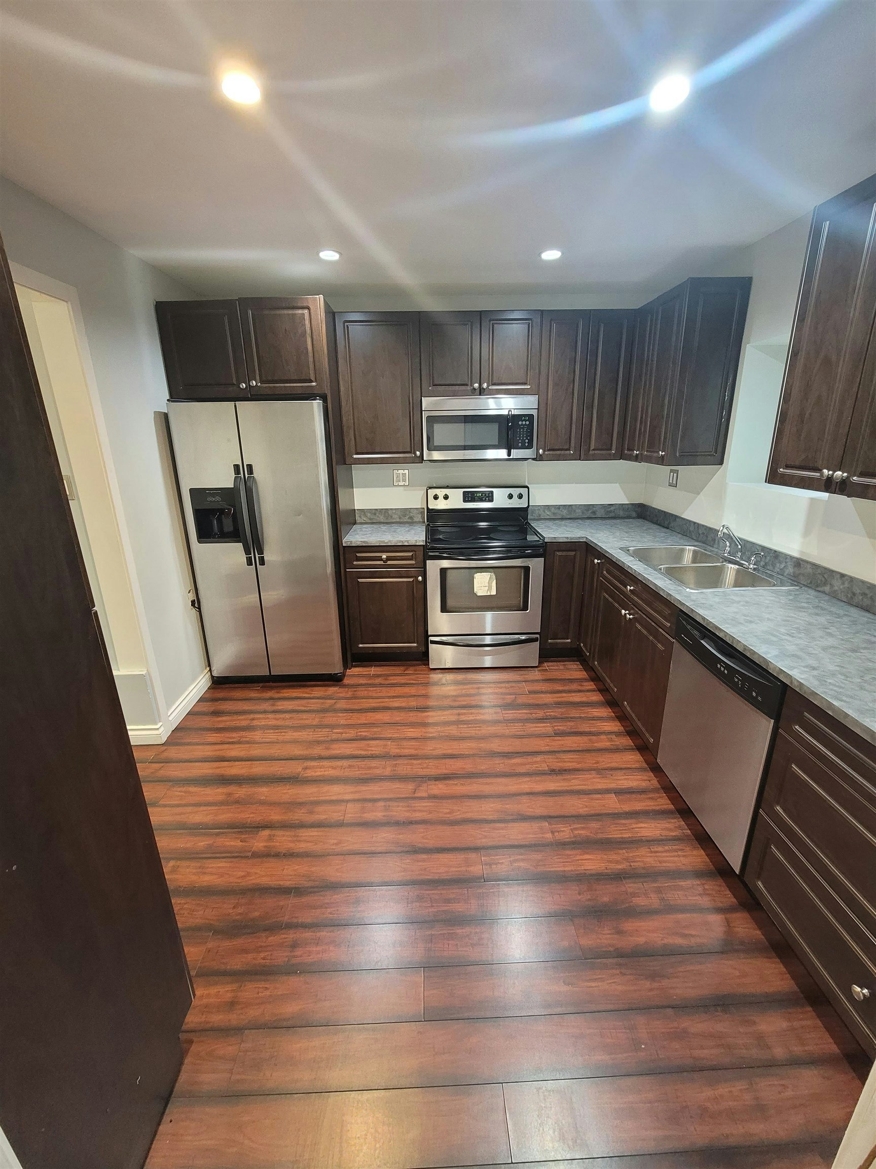 lower-4749 207a Street, Langley, BC, V3A 6W5 - 3