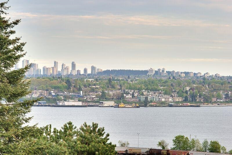 701-145 St Georges Avenue, North Vancouver, BC, V7L 3G8