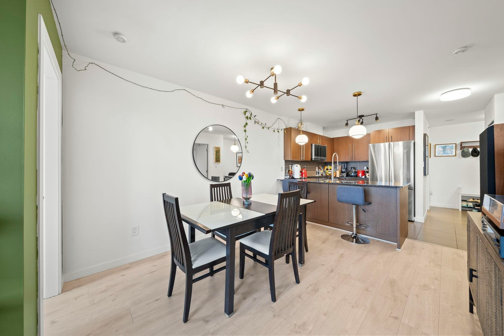 208-4888 Brentwood Drive - 5