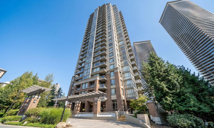 208-4888 Brentwood Drive