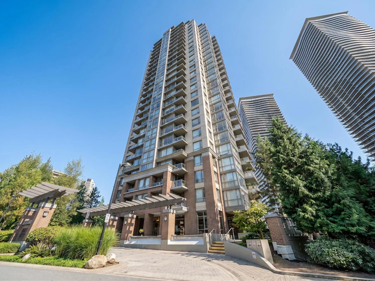 208-4888 Brentwood Drive, Burnaby, BC, V5C 0C6