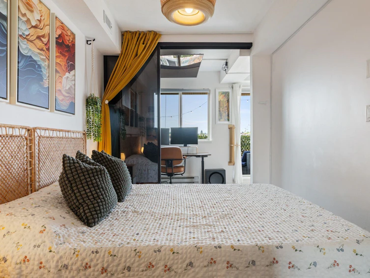 PH10-702 E King Edward Avenue, Vancouver, BC, V5V 0A9 - 14