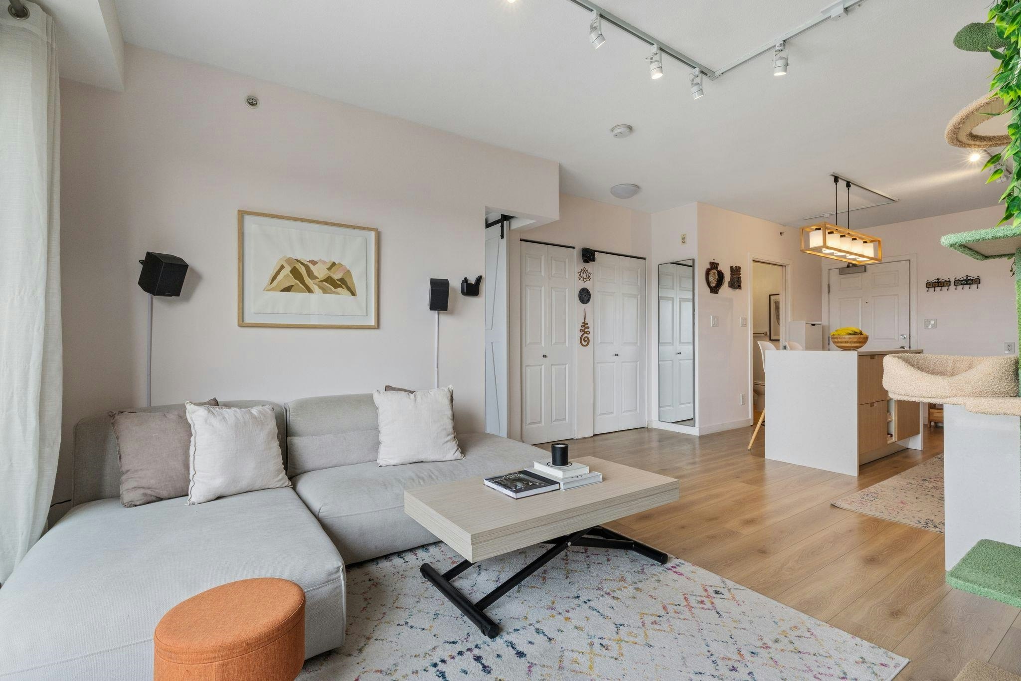PH10-702 E King Edward Avenue, Vancouver, BC, V5V 0A9 - 8
