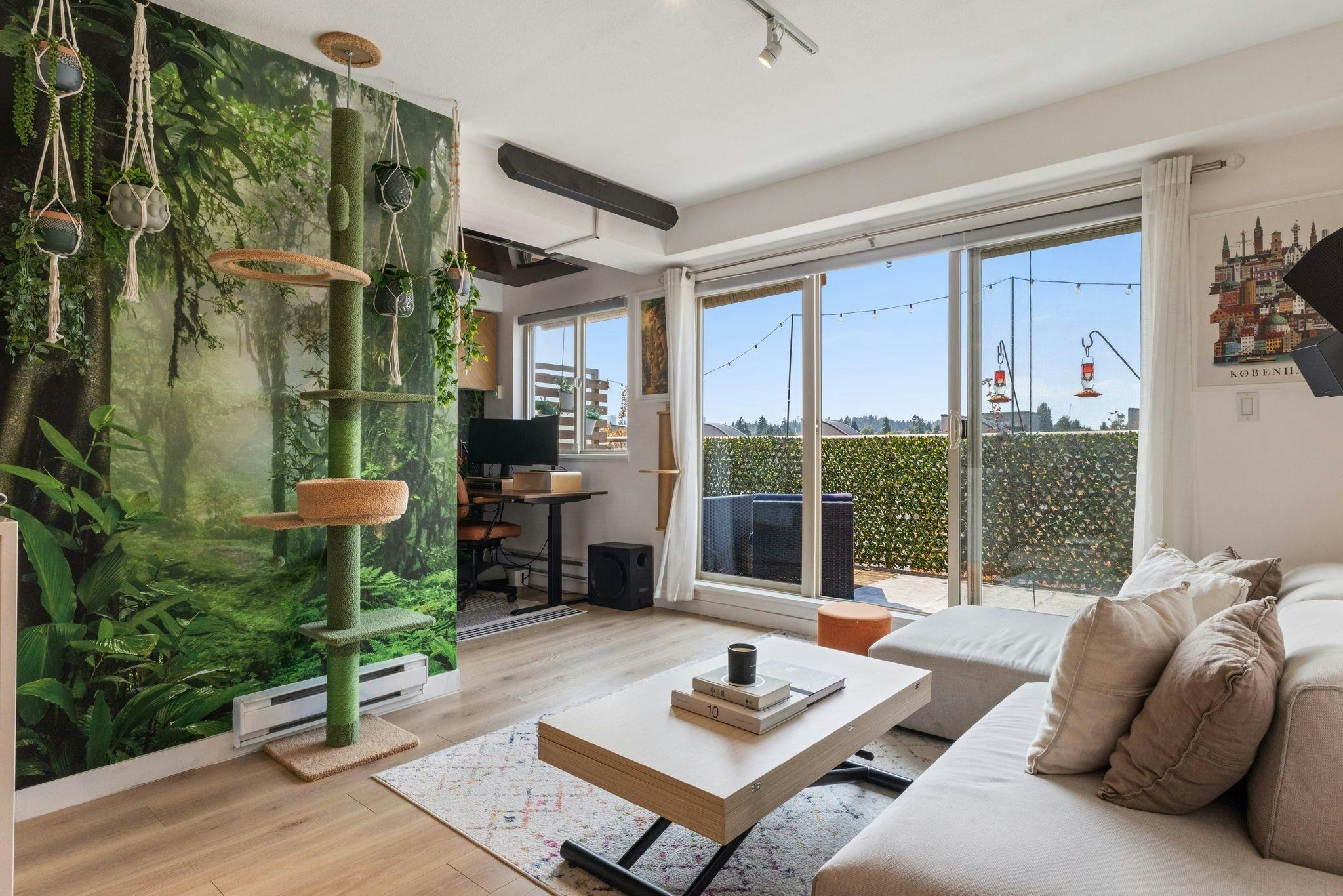 PH10-702 E King Edward Avenue, Vancouver, BC, V5V 0A9 - 9