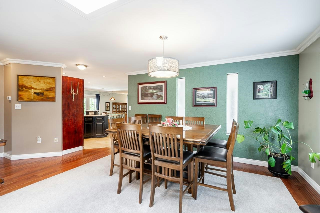 20571 46a Avenue, Langley, BC, V3A 3J7 - 20