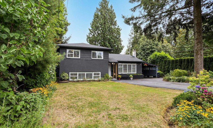 3020 Thorncliffe Drive