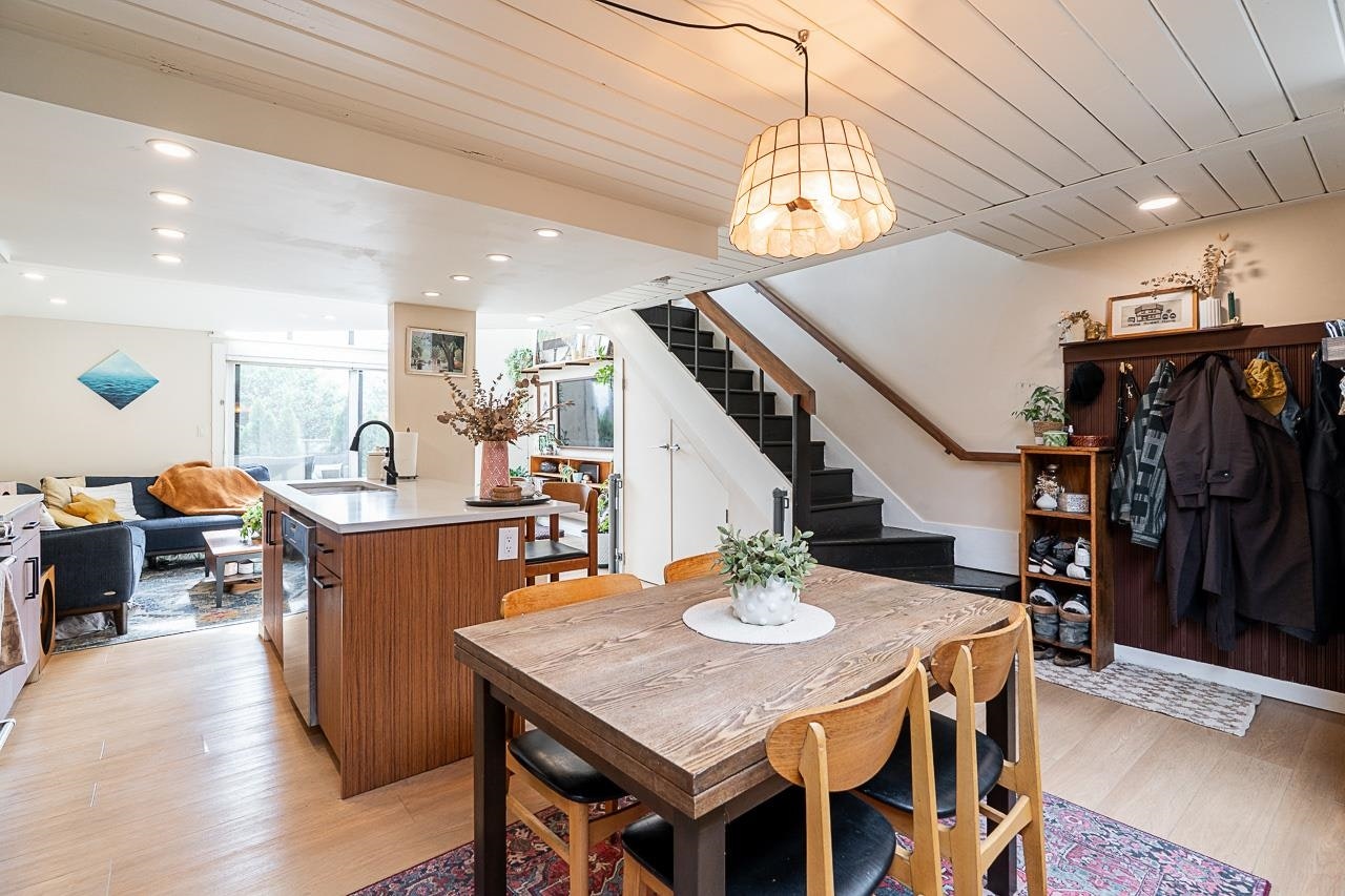 1173 W 8th Avenue, Vancouver, BC, V6H 1C5 - 2