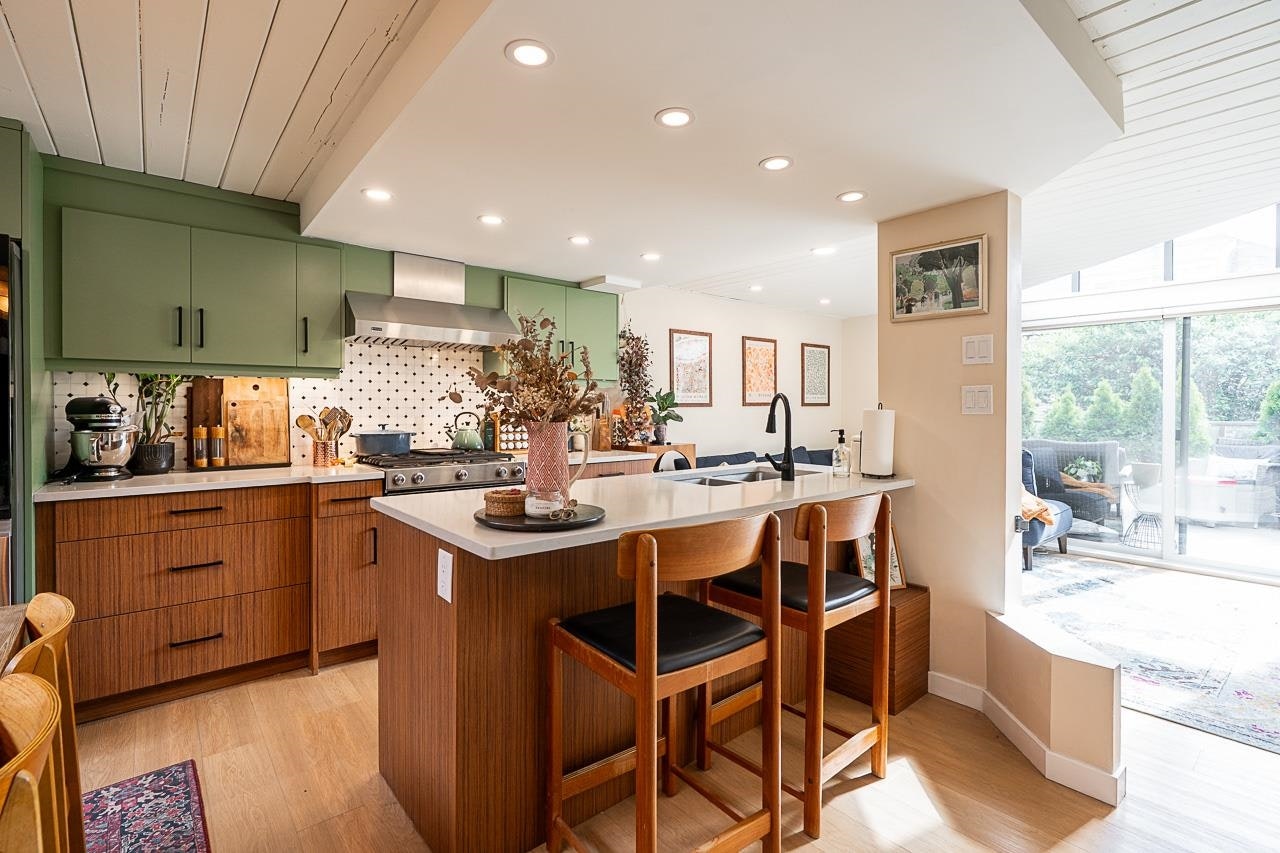 1173 W 8th Avenue, Vancouver, BC, V6H 1C5 - 4