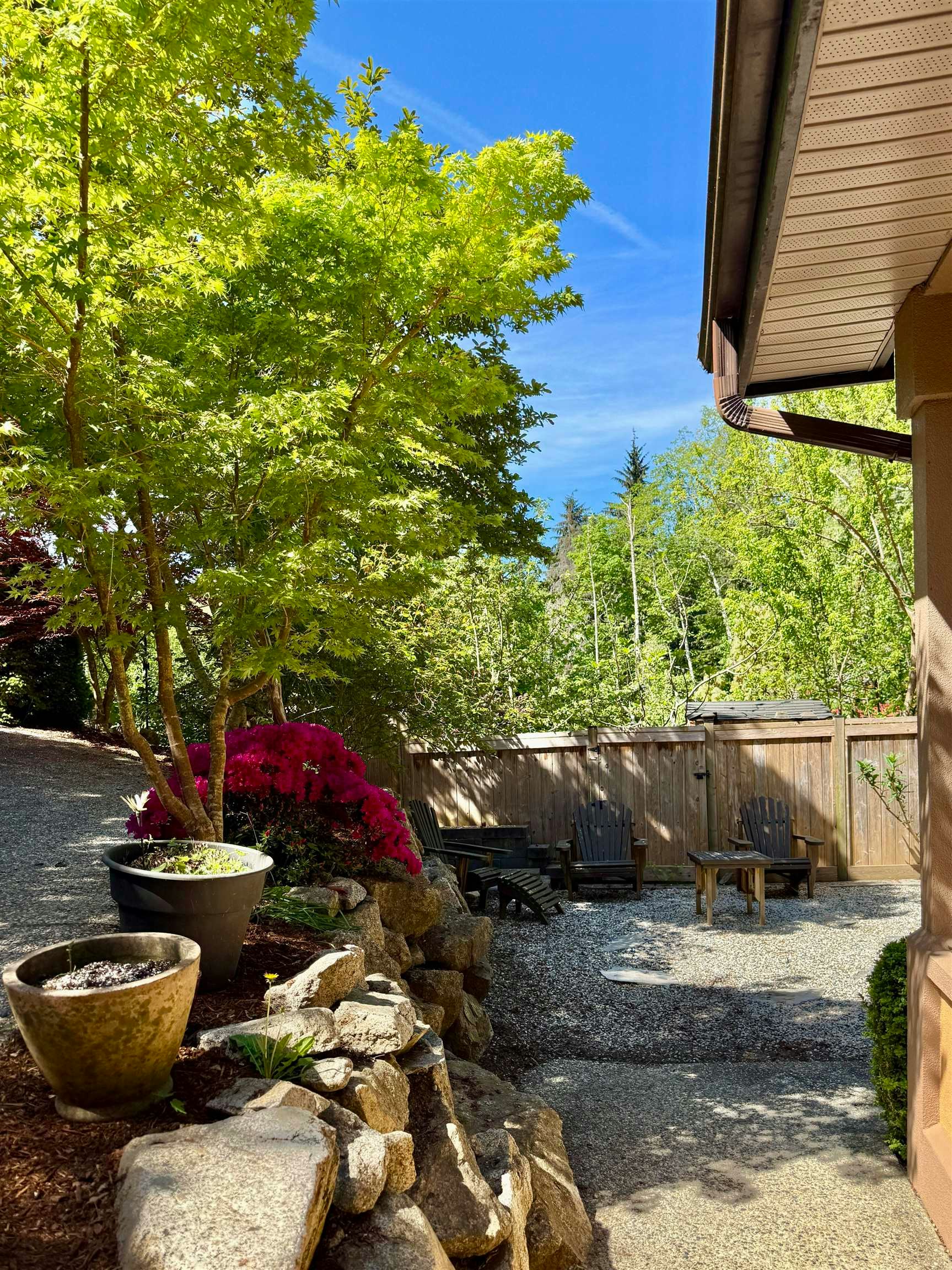 5836 Marine Way, Sechelt, BC, V7Z 0R3 - 5
