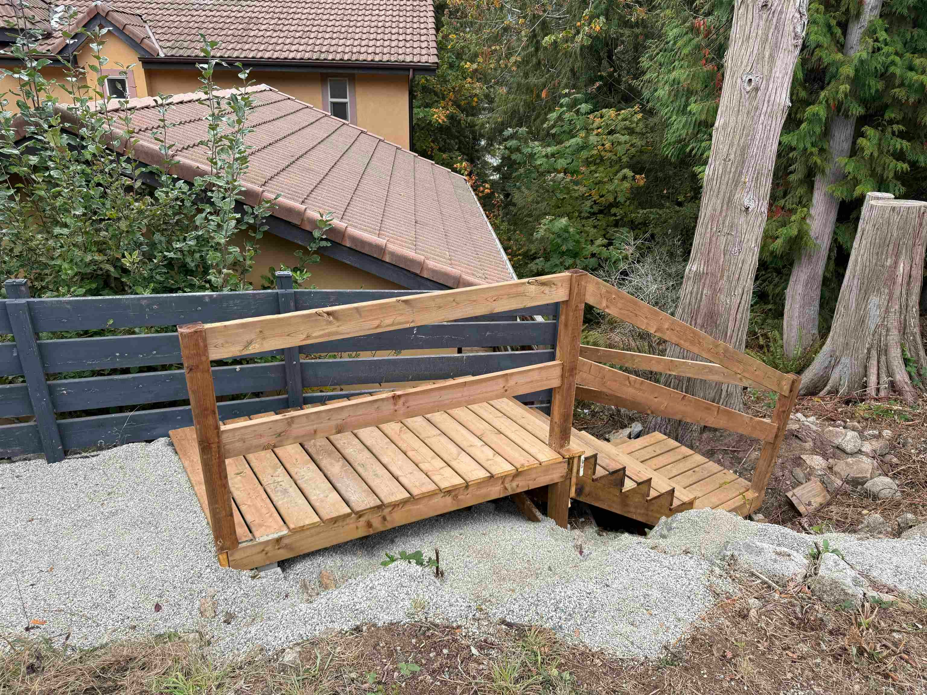 5836 Marine Way, Sechelt, BC, V7Z 0R3 - 40