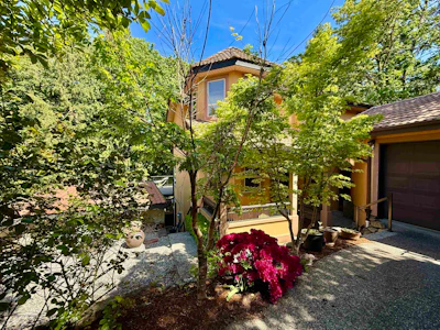 5836 Marine Way - 2