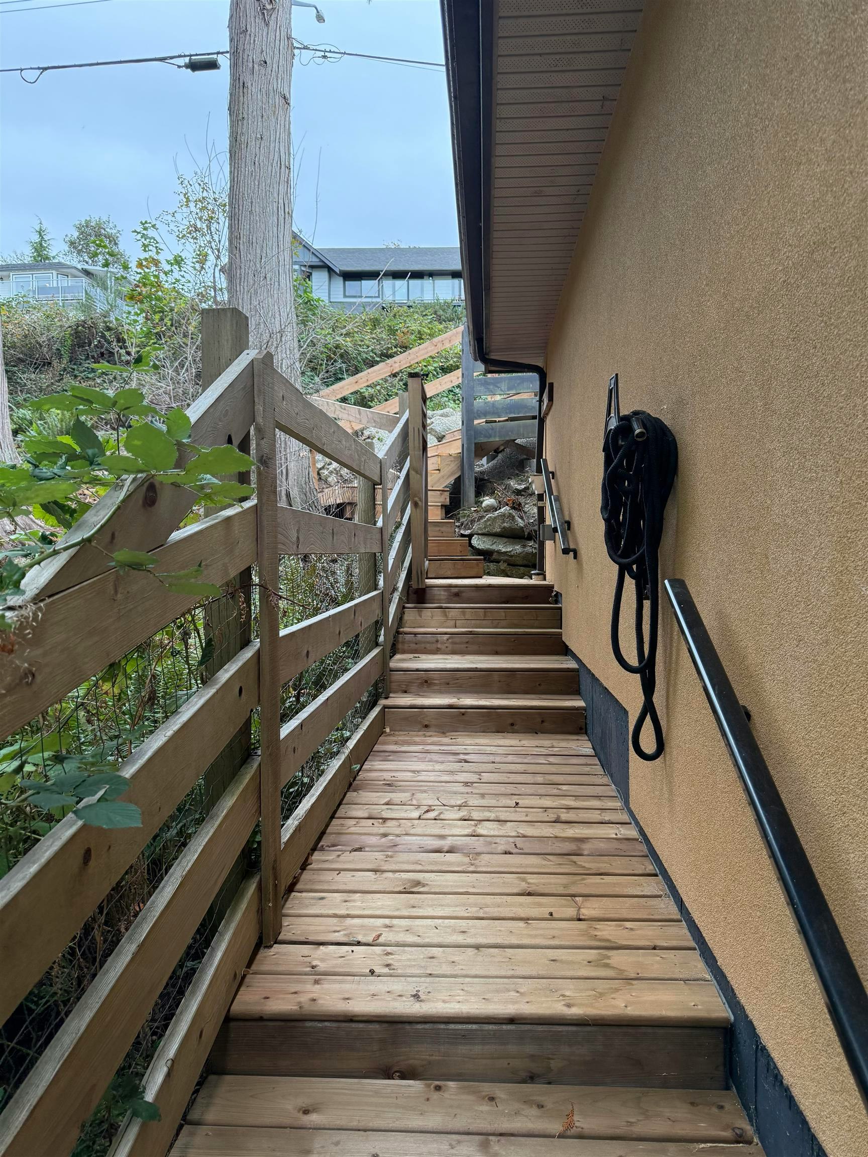 5836 Marine Way, Sechelt, BC, V7Z 0R3 - 36