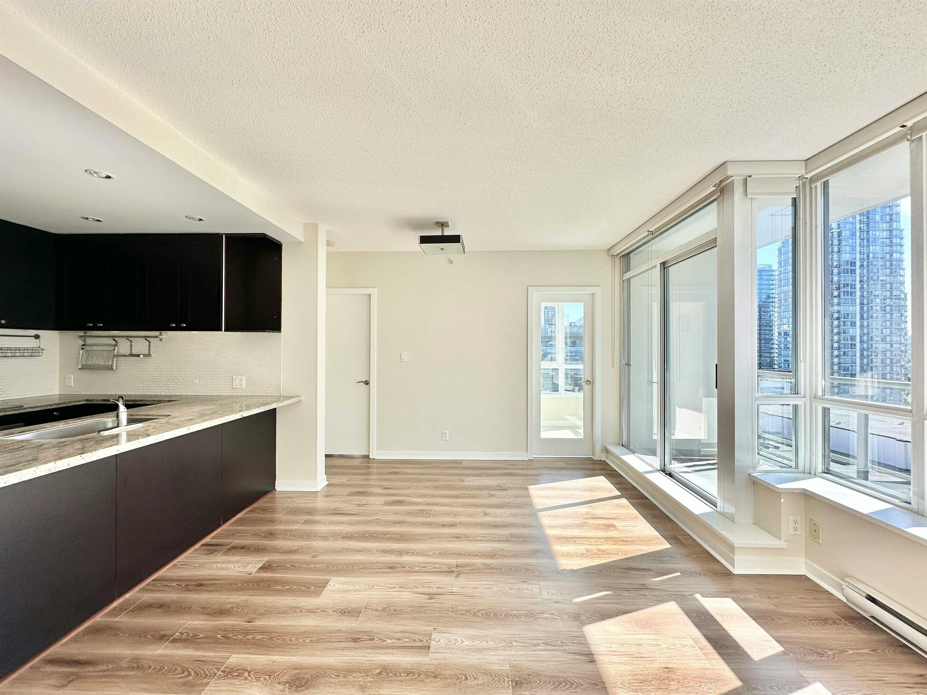 707-821 Cambie Street, Vancouver, BC, V6B 0E3 - 5
