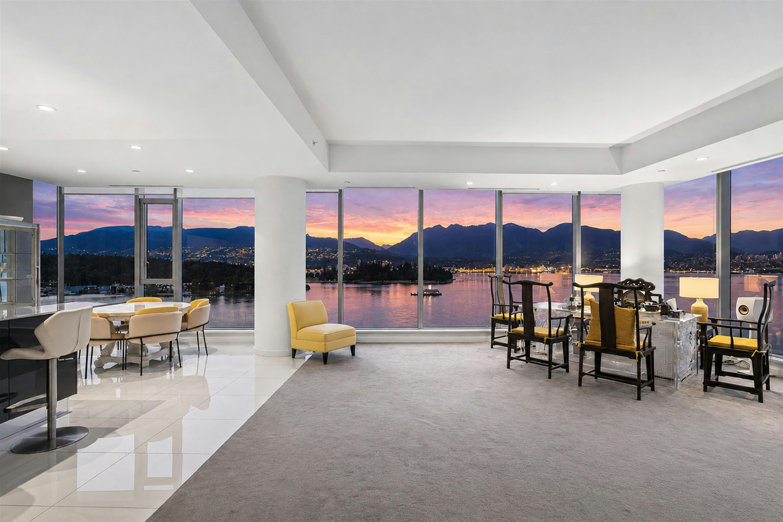 1102-277 Thurlow Street, Vancouver, BC, V6C 0C1
