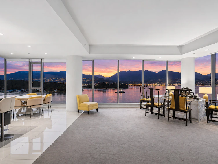 1102-277 Thurlow Street, Vancouver, BC, V6C 0C1