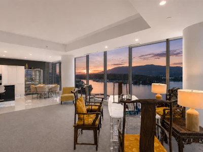 1102-277 Thurlow Street - 3
