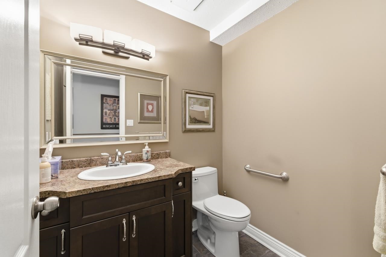 2242 200 Street, Langley, BC, V2Z 1W9 - 20