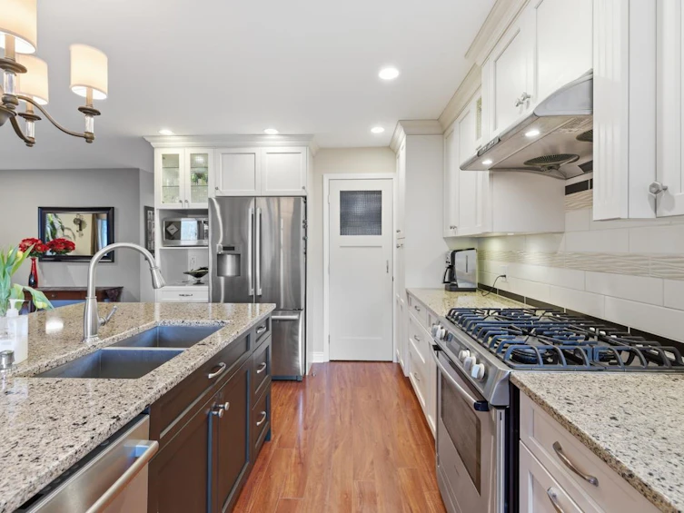 2242 200 Street, Langley, BC, V2Z 1W9 - 7