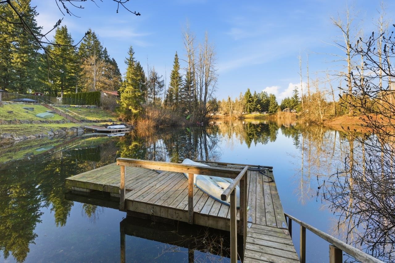 2242 200 Street, Langley, BC, V2Z 1W9 - 2