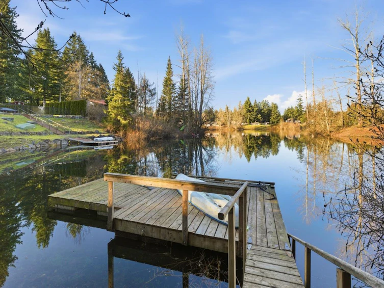 2242 200 Street, Langley, BC, V2Z 1W9 - 2