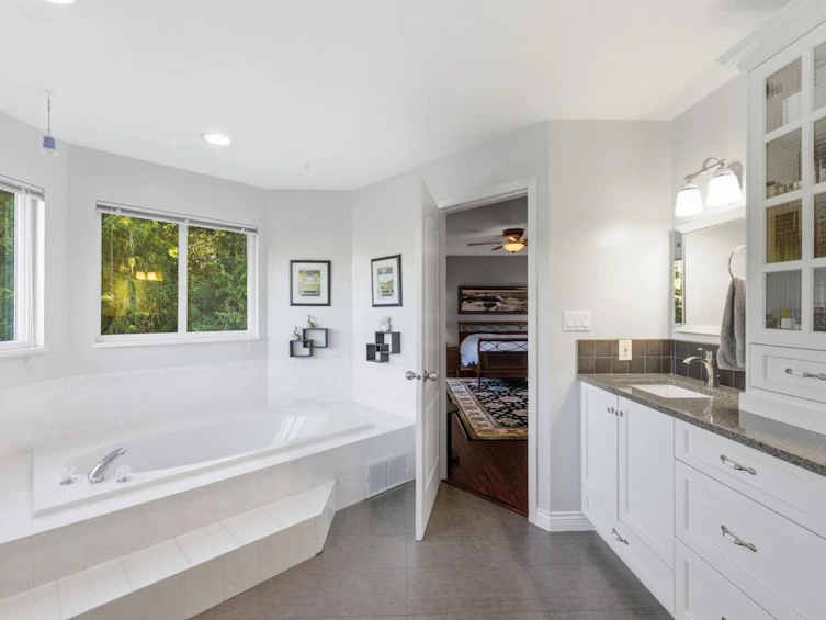 2242 200 Street, Langley, BC, V2Z 1W9 - 24