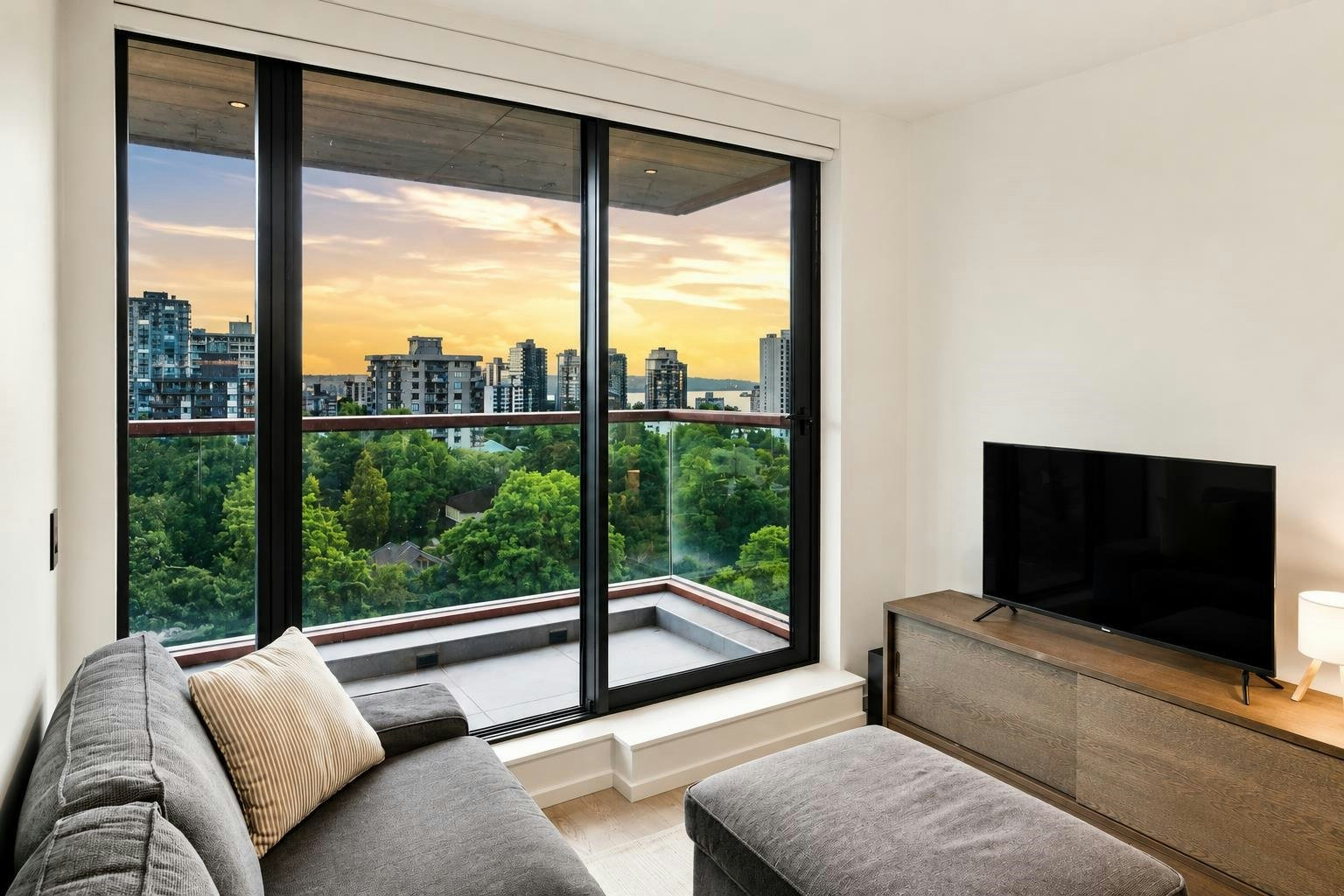 1301-1408 Robson Street - 3