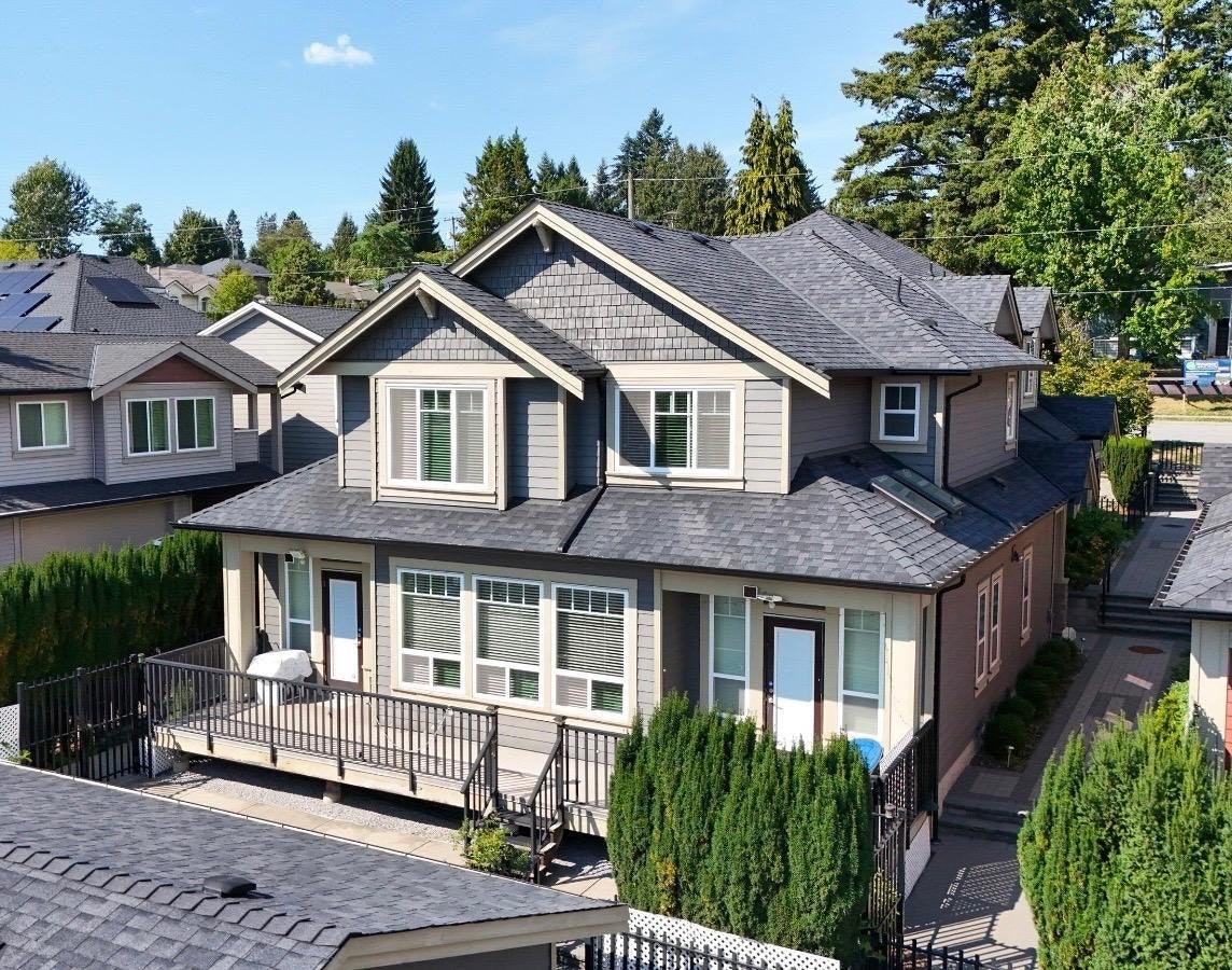 101-910 Delestre Avenue, Coquitlam, BC, V3K 2G6