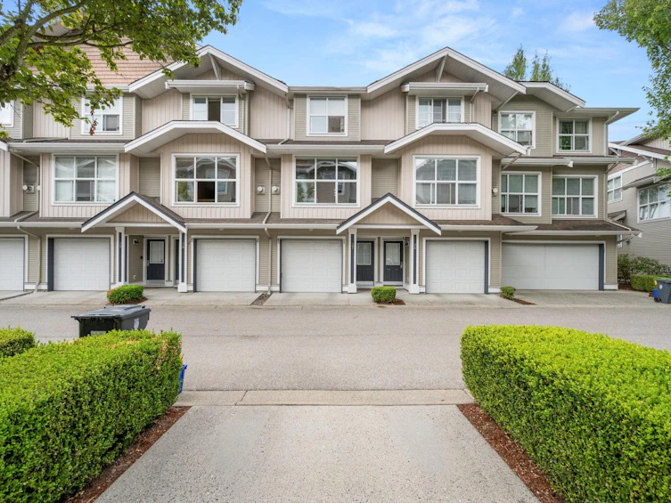 37-20460 66 Avenue, Langley, BC, V2Y 3B6