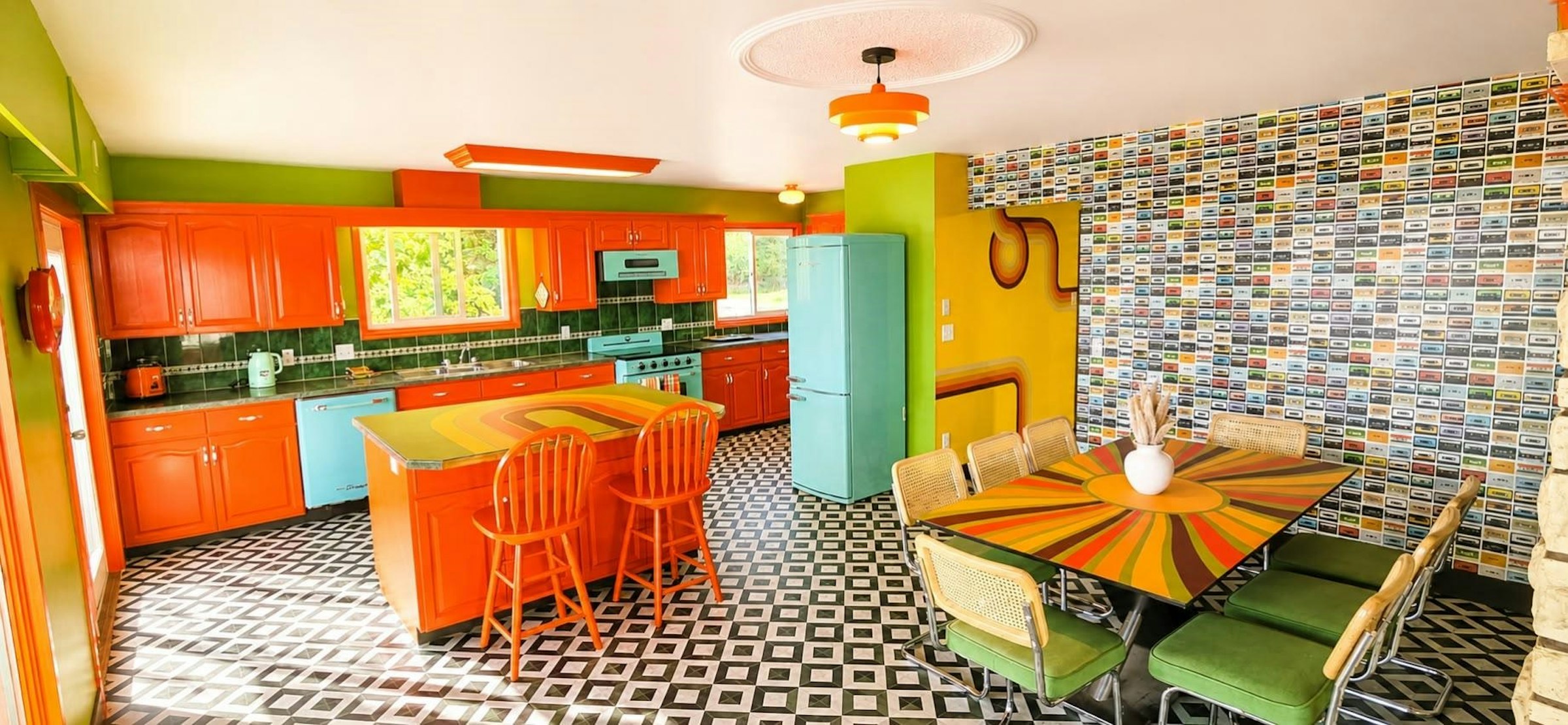 70s mansion b.c.