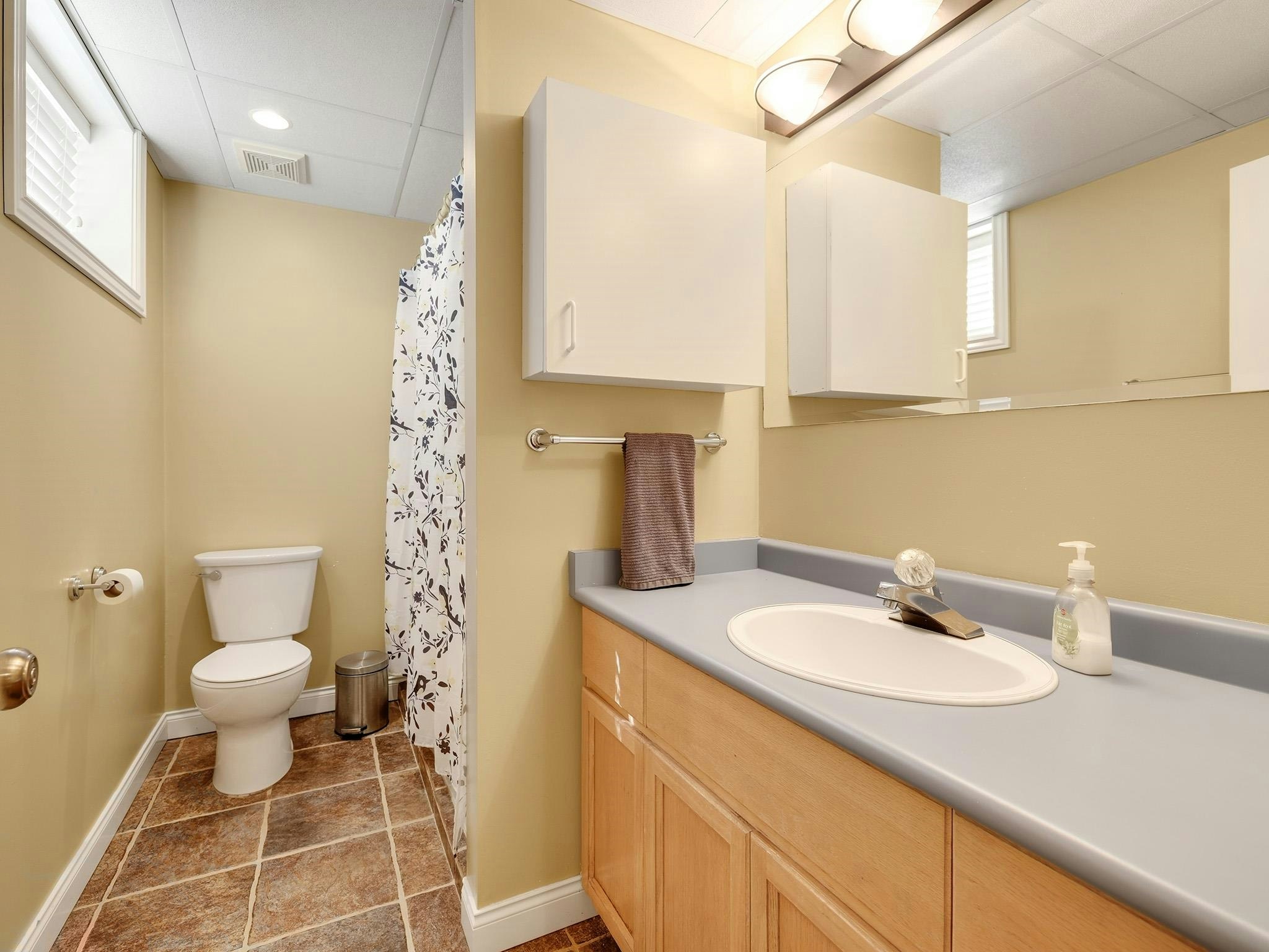 21004 43 Avenue, Langley, BC, V3A 5X5 - 22