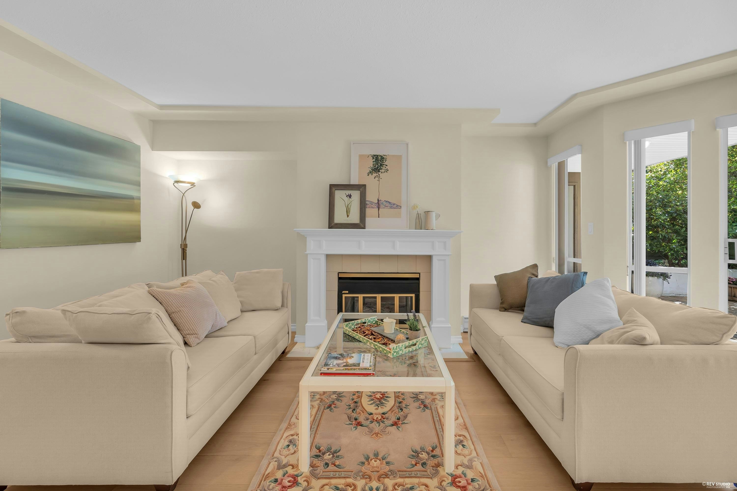 151-8600 Lansdowne Road - 3