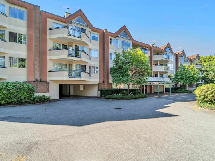151-8600 Lansdowne Road, Richmond, BC, V6X 3L6 - 24