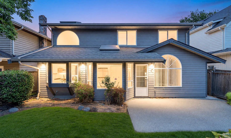 5446 Lackner Crescent