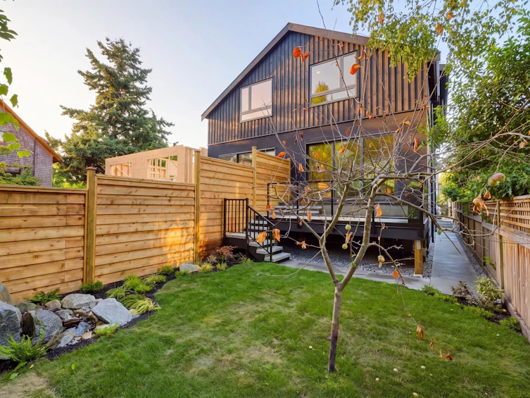 1-75 E 23rd Avenue, Vancouver, BC, V5V 1W8 - 29