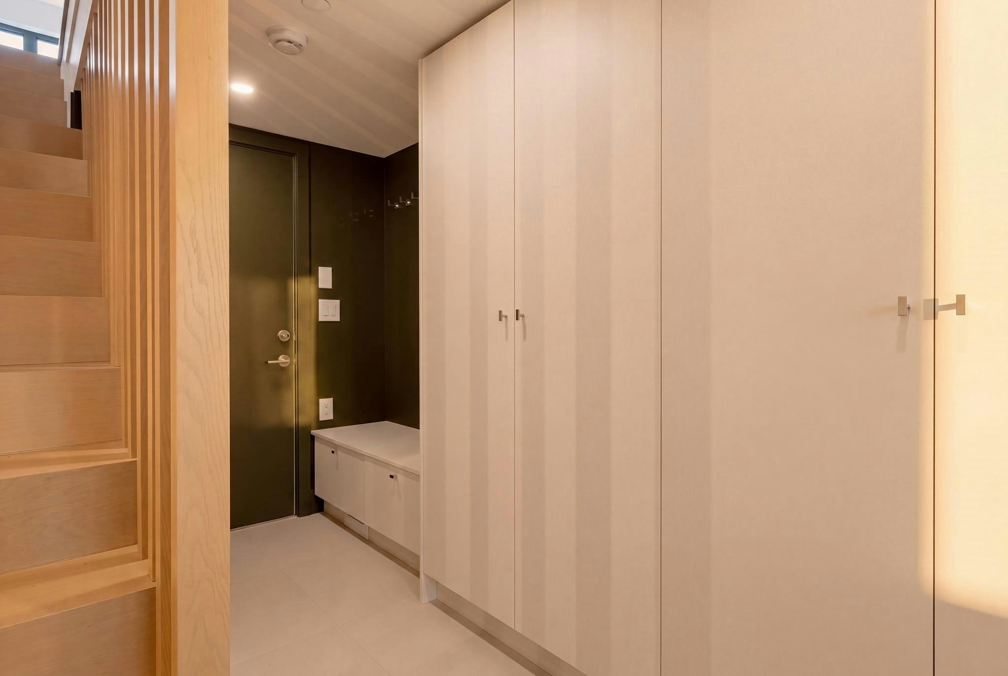 1-75 E 23rd Avenue, Vancouver, BC, V5V 1W8 - 16