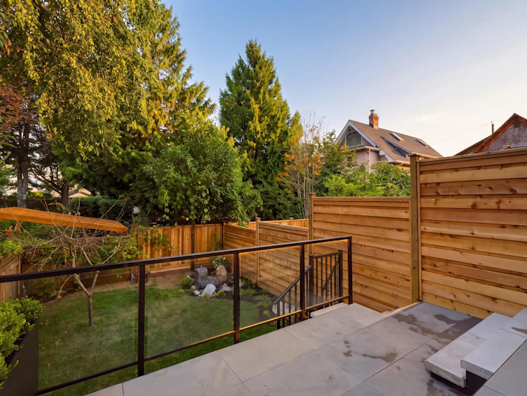 1-75 E 23rd Avenue, Vancouver, BC, V5V 1W8 - 25