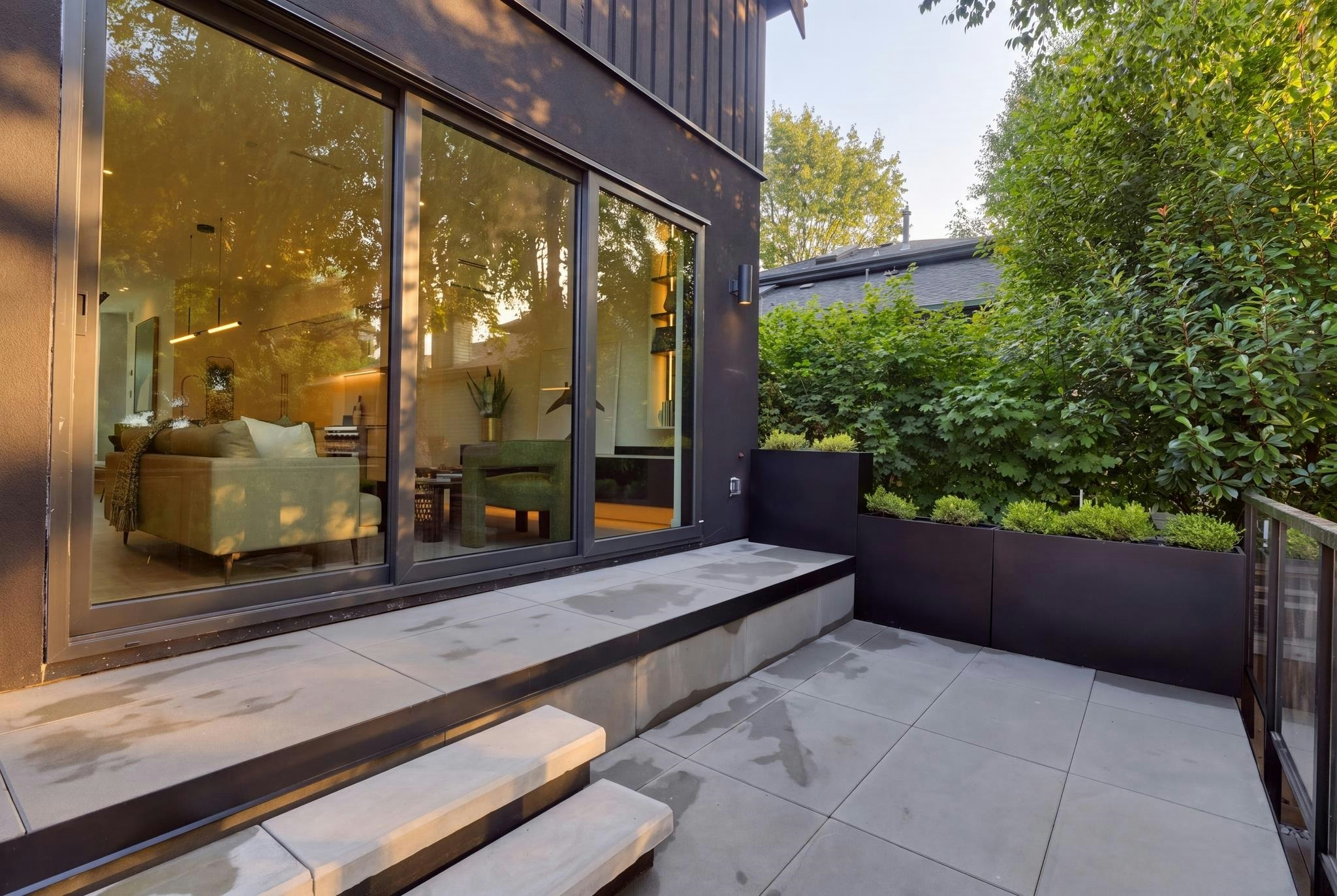 1-75 E 23rd Avenue, Vancouver, BC, V5V 1W8 - 27
