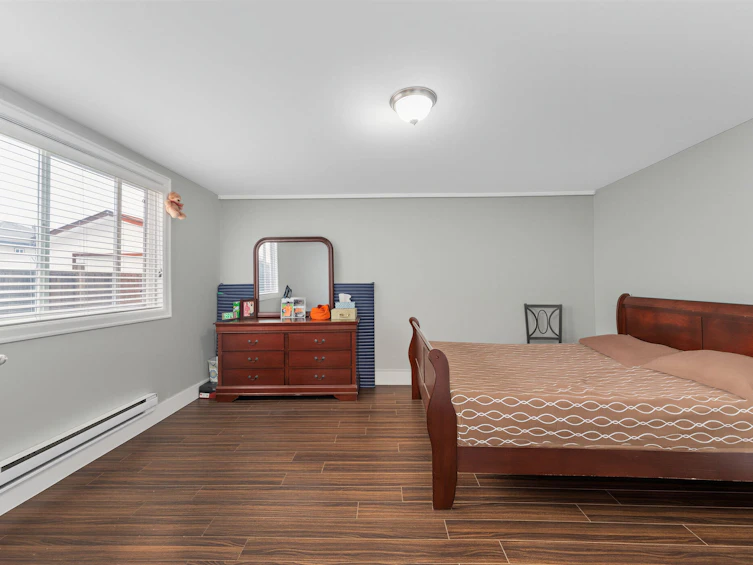 13111 73a Avenue, Surrey, BC, V3W 2R8 - 14