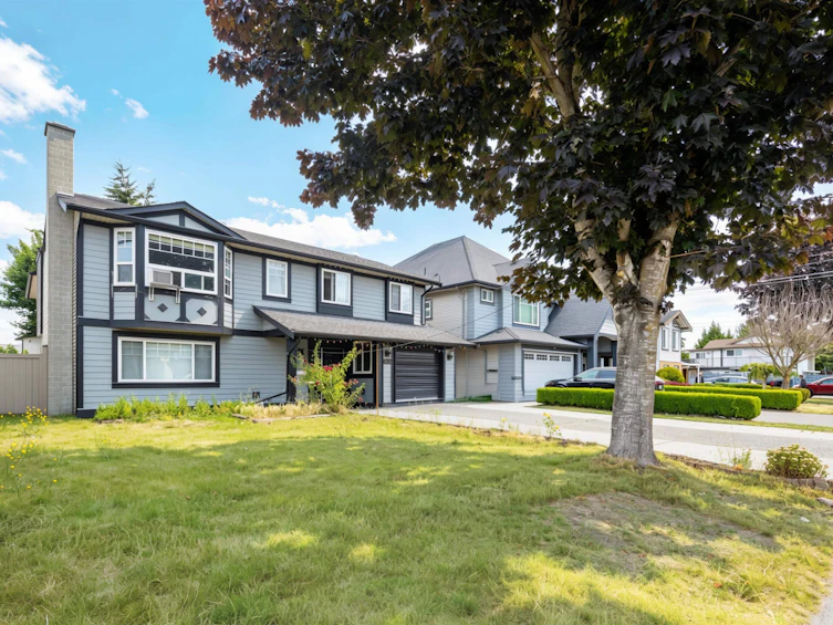13111 73a Avenue, Surrey, BC, V3W 2R8 - 2