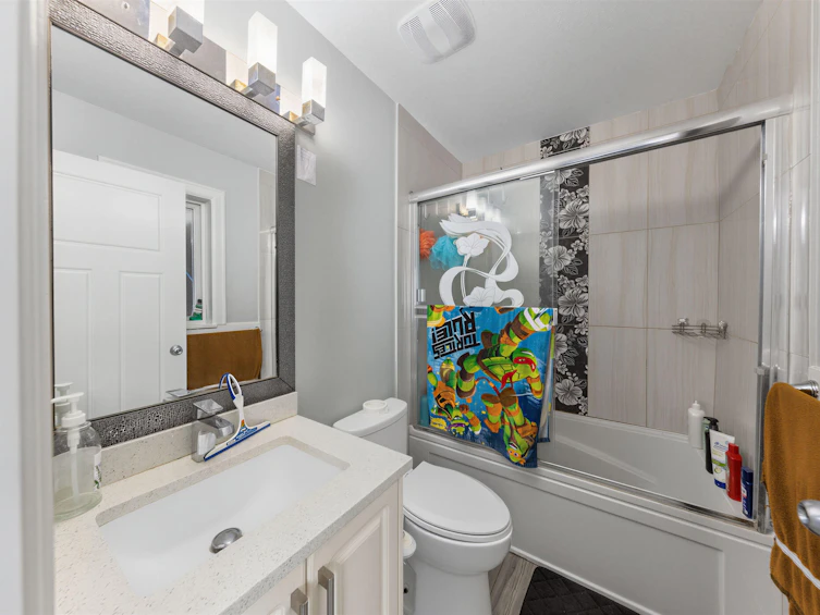 13111 73a Avenue, Surrey, BC, V3W 2R8 - 13