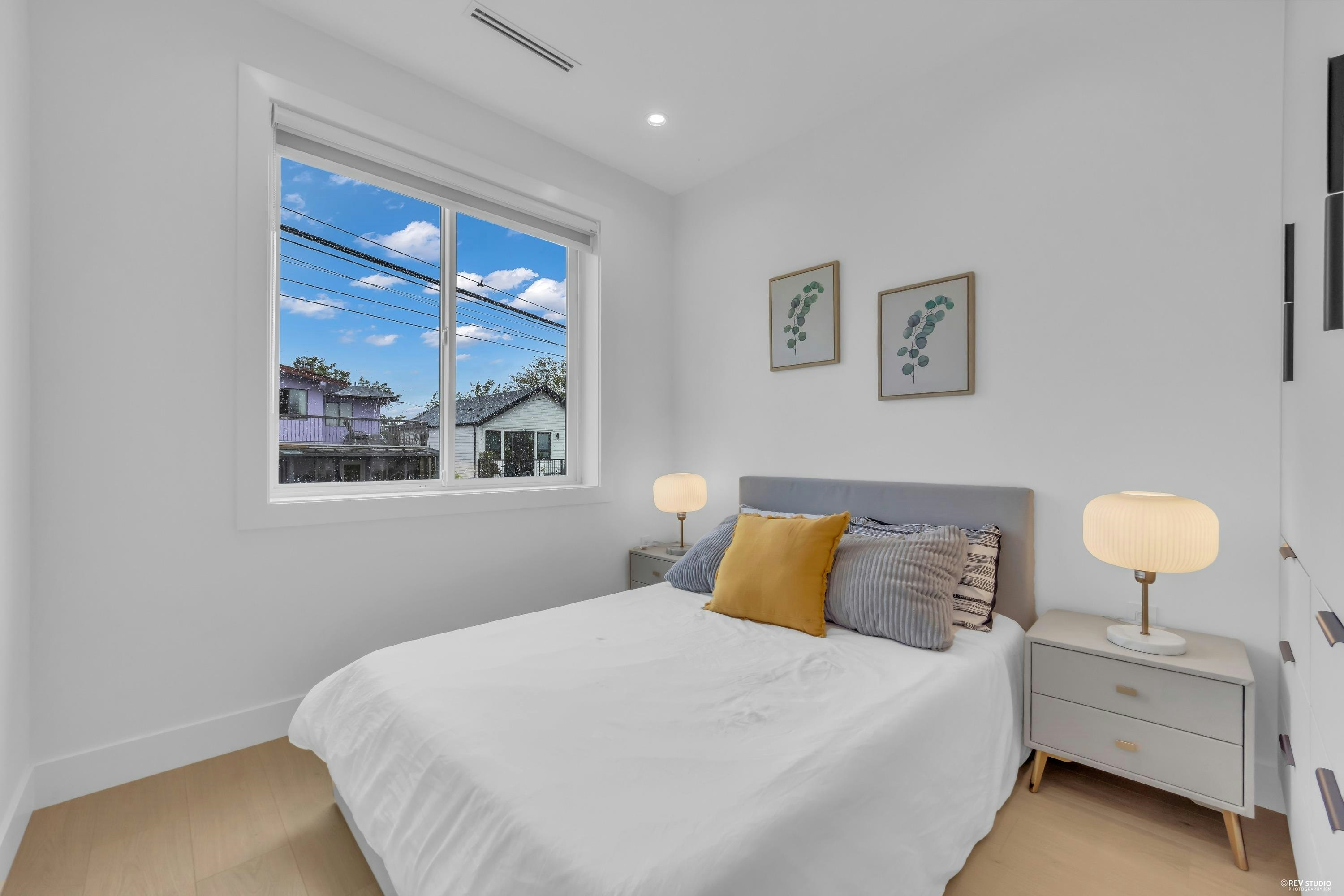 1-3438 Triumph Street, Vancouver, BC, V5K 1T8 - 11