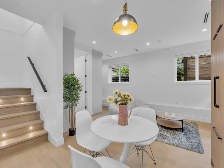 1-3438 Triumph Street, Vancouver, BC, V5K 1T8 - 10