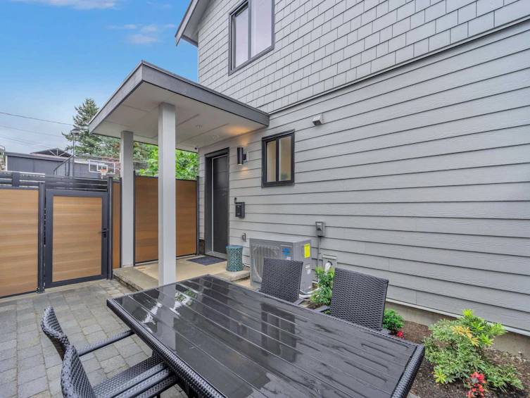 1-3438 Triumph Street, Vancouver, BC, V5K 1T8 - 21