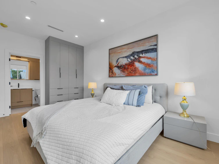 1-3438 Triumph Street, Vancouver, BC, V5K 1T8 - 13