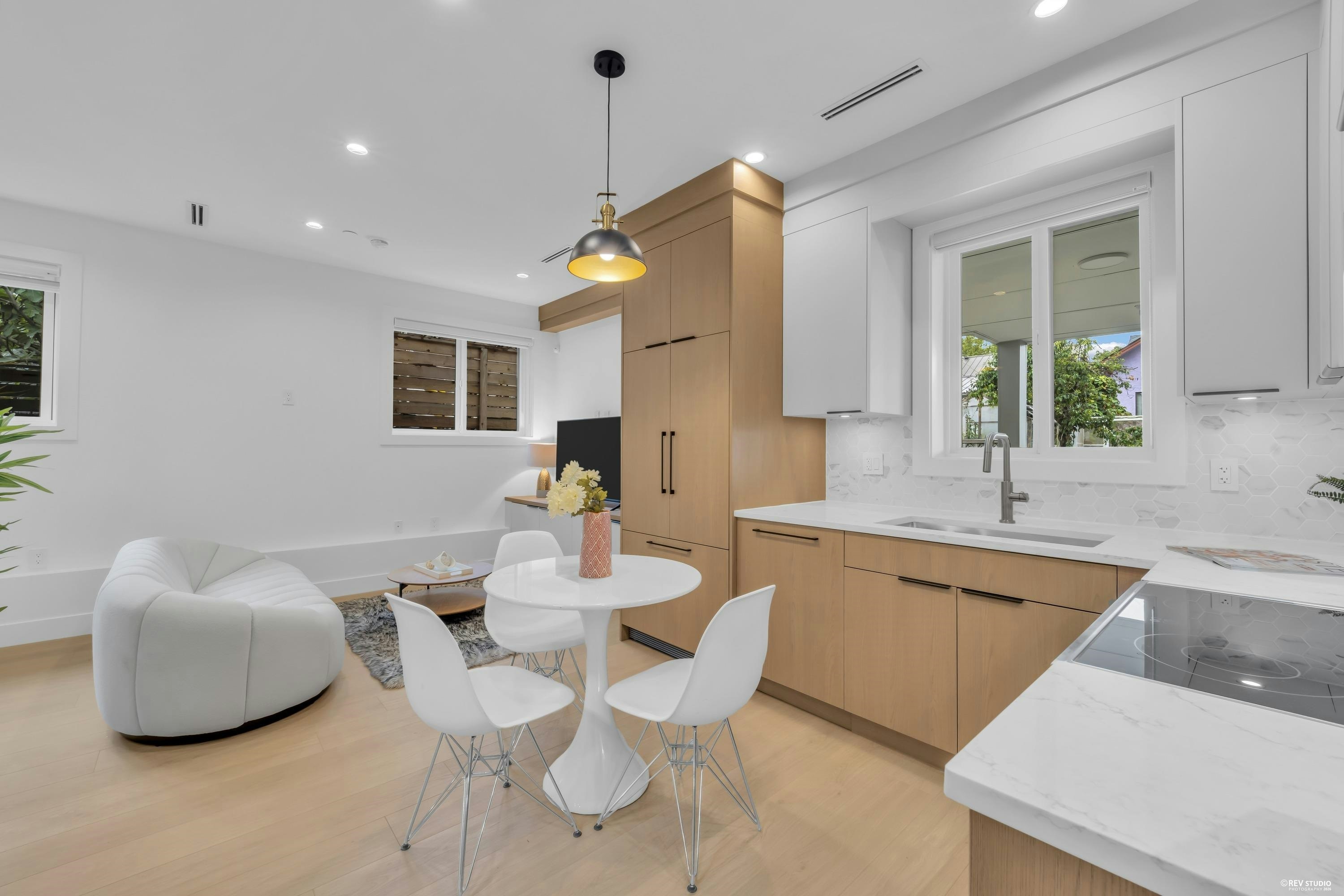 1-3438 Triumph Street, Vancouver, BC, V5K 1T8 - 9