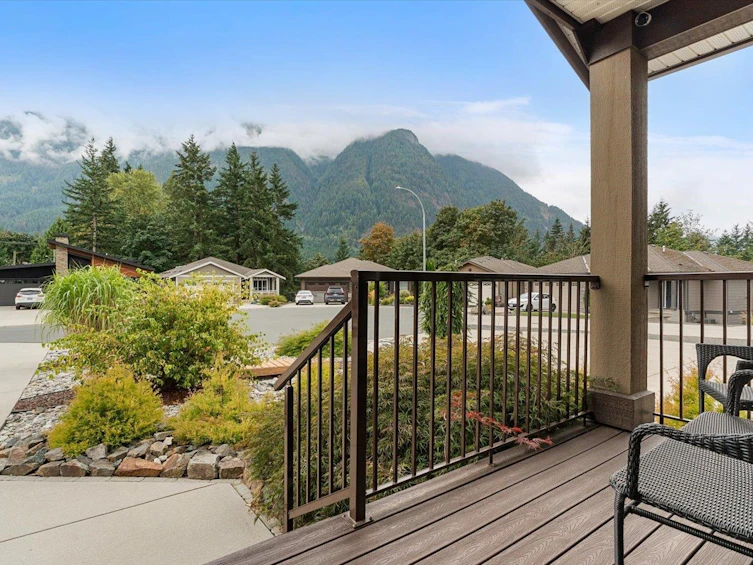 65733 Valley View Place, Hope, BC, V0X 1L1 - 4