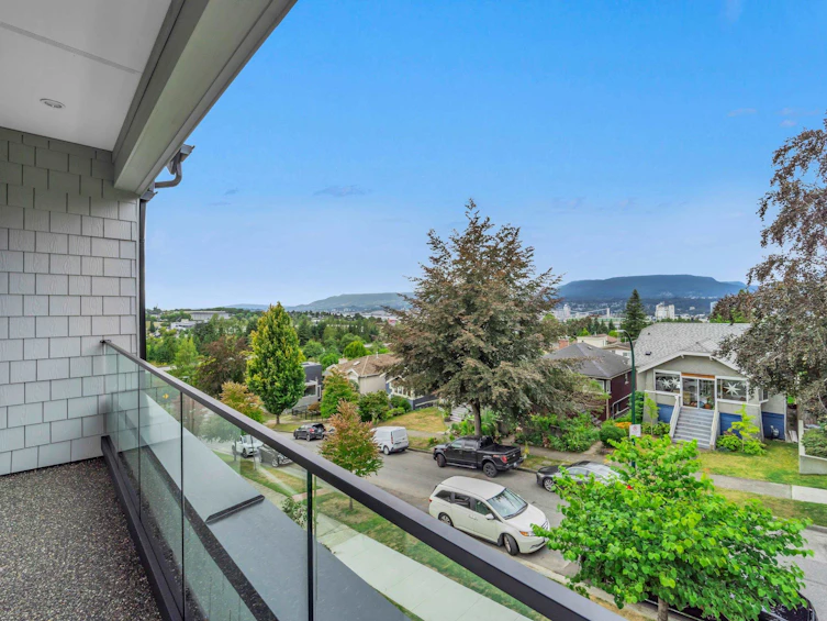 1-3436 Triumph Street, Vancouver, BC, V5K 1T8 - 26