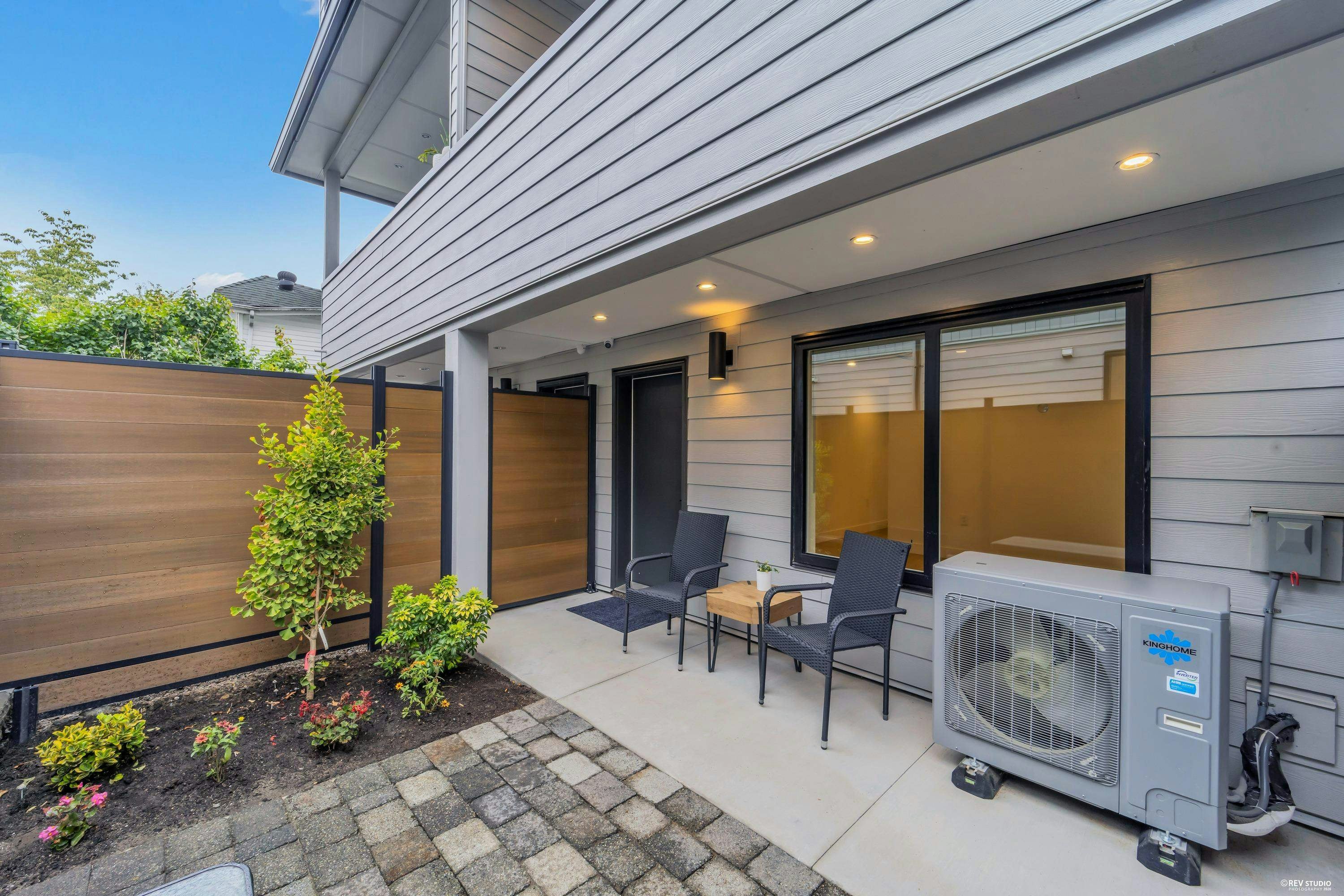 1-3436 Triumph Street, Vancouver, BC, V5K 1T8 - 38